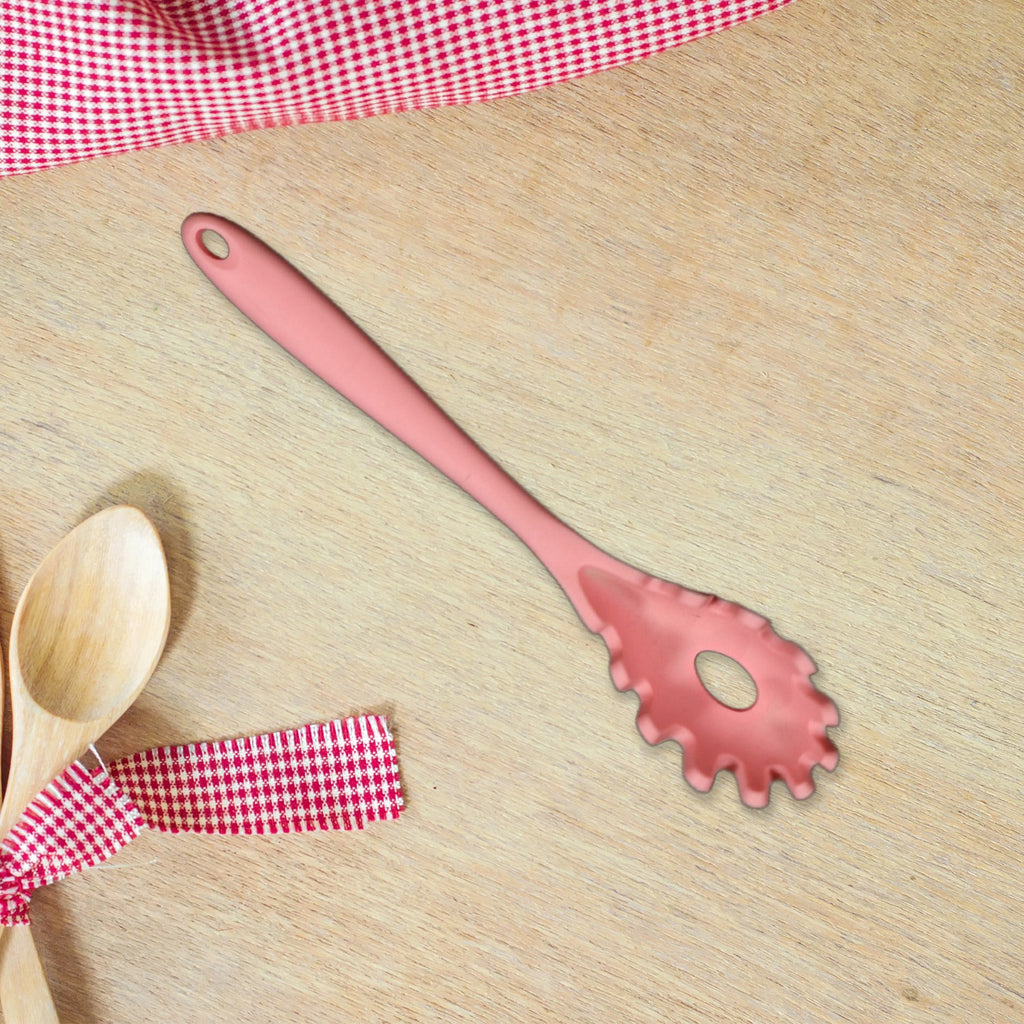 Red silicone pasta fork and spaghetti strainer server, high temperature resistant.