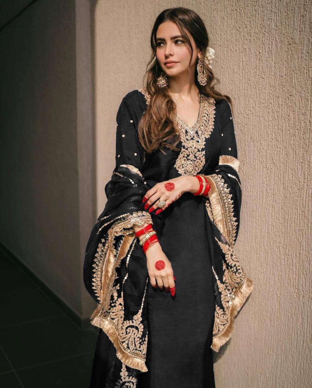 PAKISTANI EMBROIDERY LADIES SILK SUITS - TREND BUY