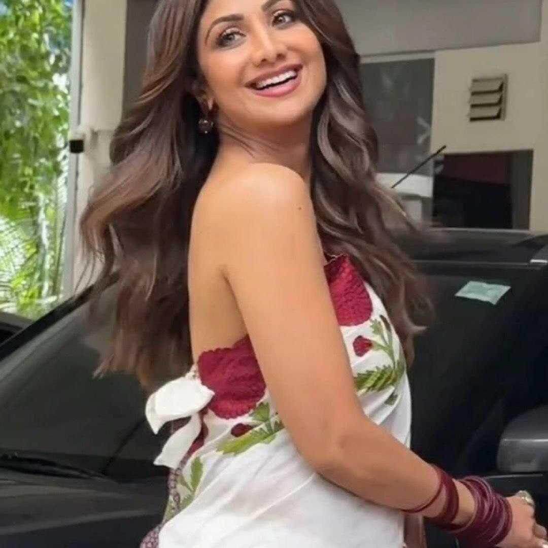FANCY EMBROIDERED CUTWORK SHILPA SHETTY SAREES